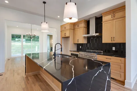 $899,995 | 5827 Maxon Avenue, Nashville, TN 37209