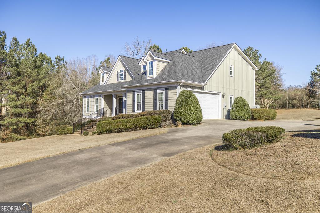 222 Rutledge Way Macon, GA 31210 - Photo 2 of 53