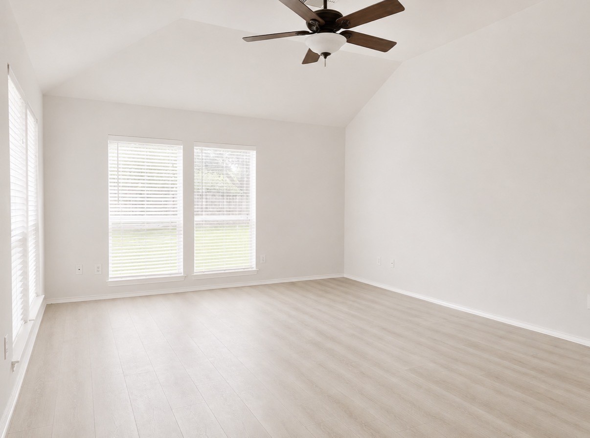 3131 Valley Court Manvel, TX 77578 - Photo 12 of 26 Primary bedroom