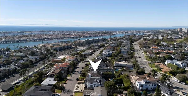 $6,598,000 | 520 Kings Road, Newport Beach, CA 92663