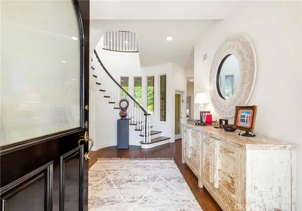 $6,598,000 | 520 Kings Road, Newport Beach, CA 92663