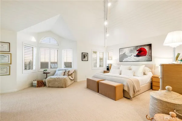 $6,598,000 | 520 Kings Road, Newport Beach, CA 92663