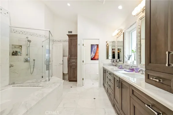 $6,598,000 | 520 Kings Road, Newport Beach, CA 92663