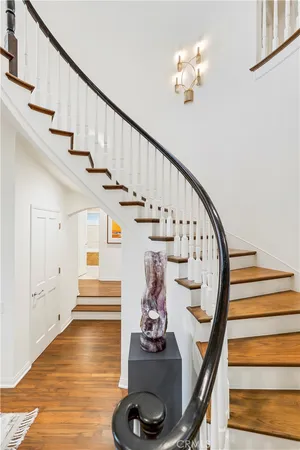$6,598,000 | 520 Kings Road, Newport Beach, CA 92663