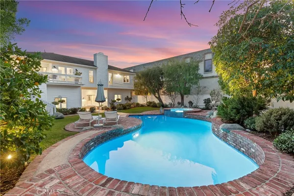 $6,598,000 | 520 Kings Road, Newport Beach, CA 92663