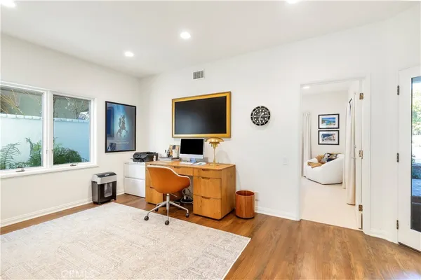 $6,598,000 | 520 Kings Road, Newport Beach, CA 92663