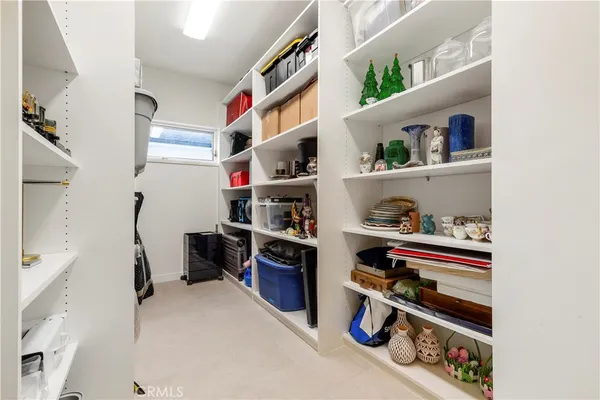 $6,598,000 | 520 Kings Road, Newport Beach, CA 92663