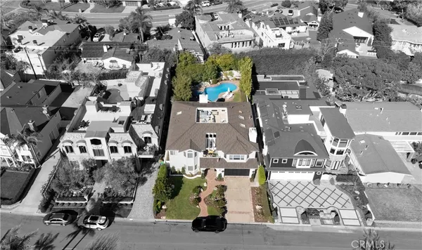 $6,598,000 | 520 Kings Road, Newport Beach, CA 92663
