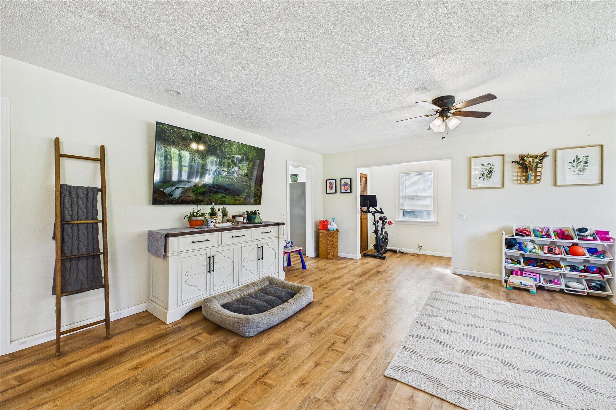 1010 Pine Street Rio Dell, CA 95562 - Photo 18 of 45