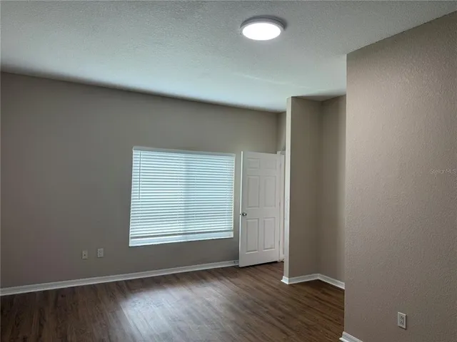 $2,900 | 1327 Flaxwood Avenue, Brandon, FL 33511