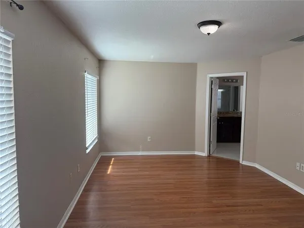 $2,400 | 1327 Flaxwood Avenue, Brandon, FL 33511