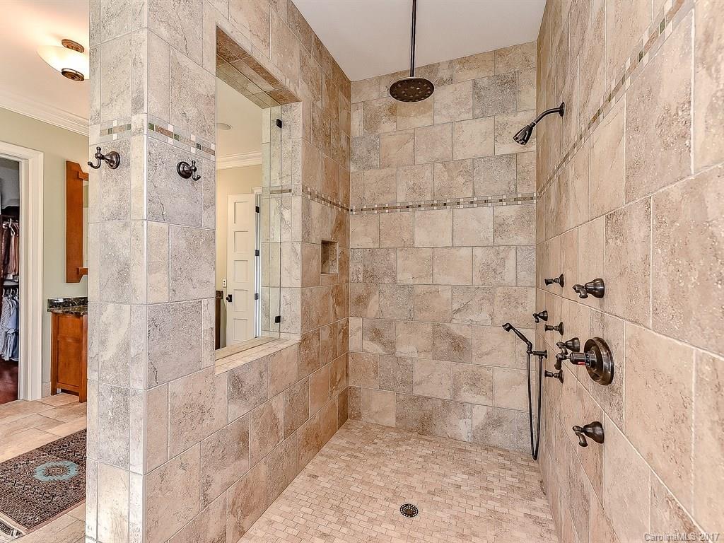 2427 Overhill Road Charlotte, NC 28211 - Photo 14 of 24