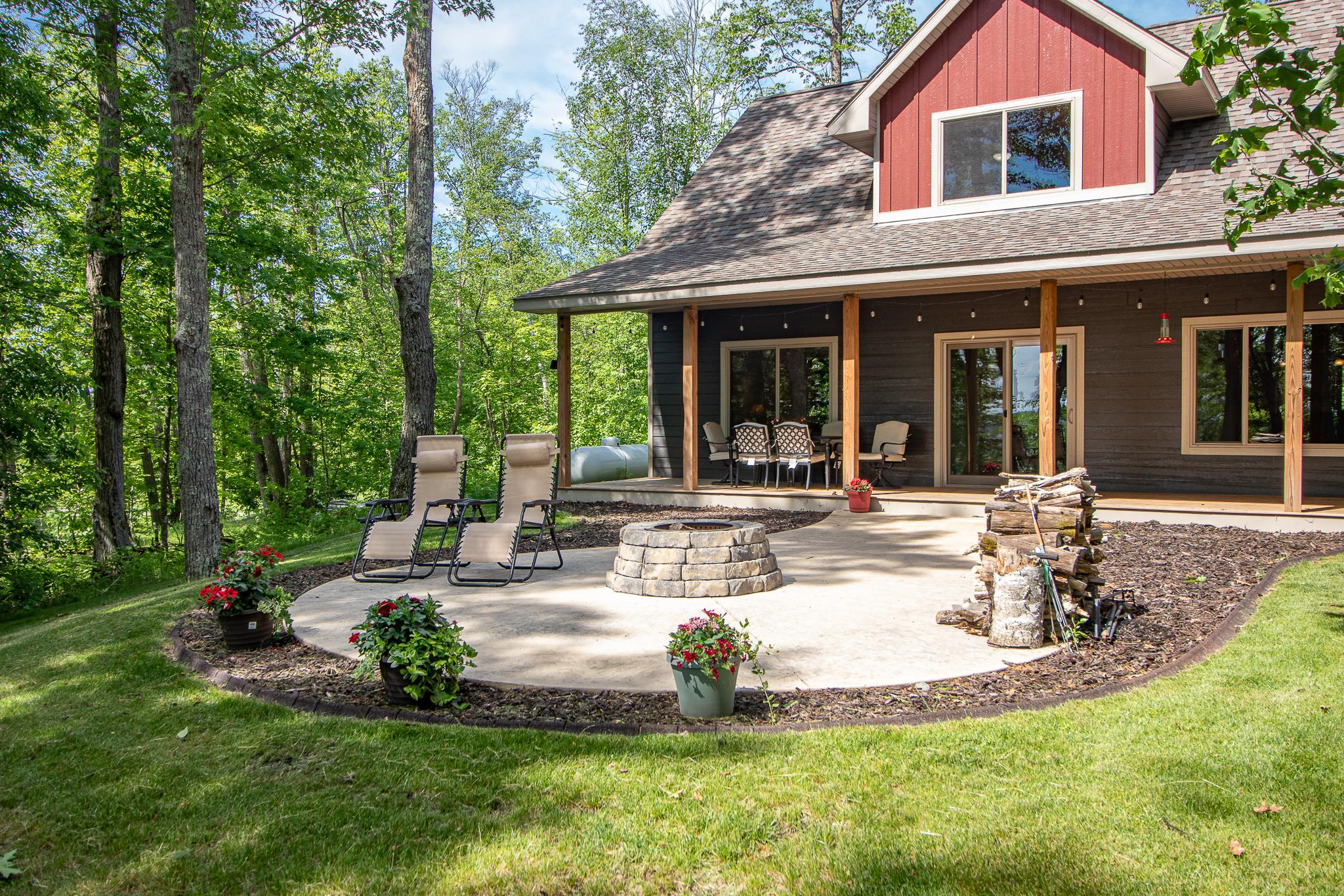 22281 Shadow Point Emily, MN 56447 - Photo 2 of 47