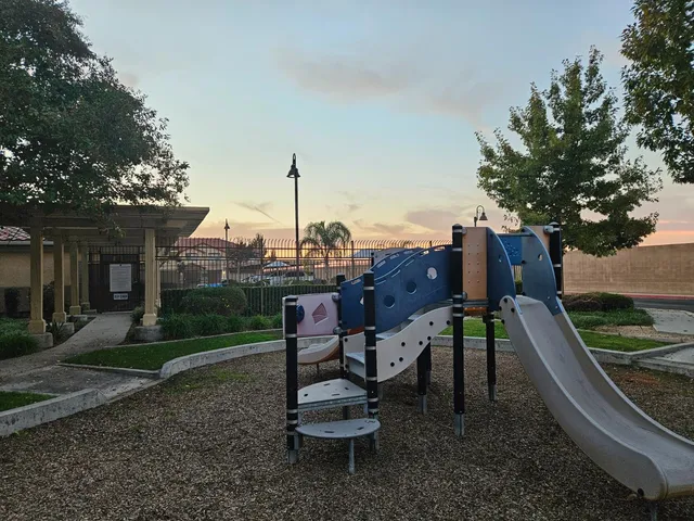 $284,000 | 1128 West Walter Avenue, Unit 64, Fowler, CA 93625