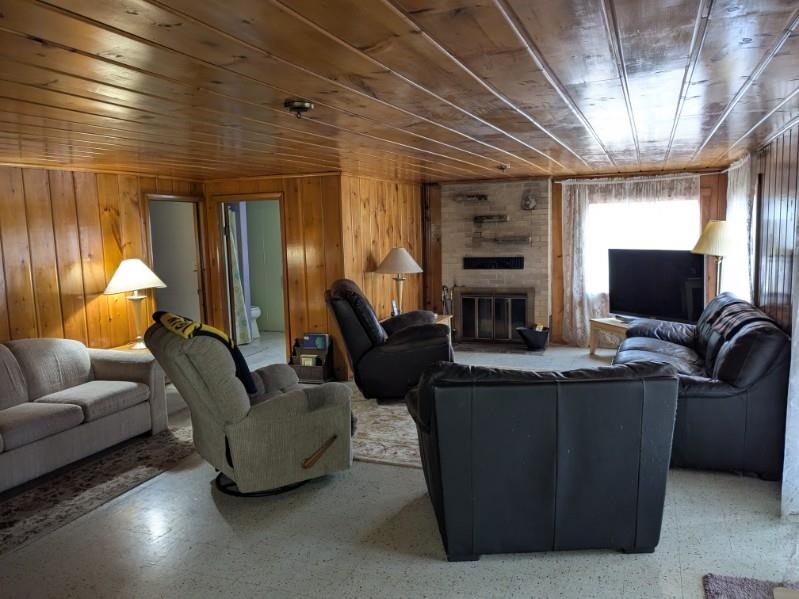 5533 East County Line Road South Branch, MI 48761 - Photo 9 of 20