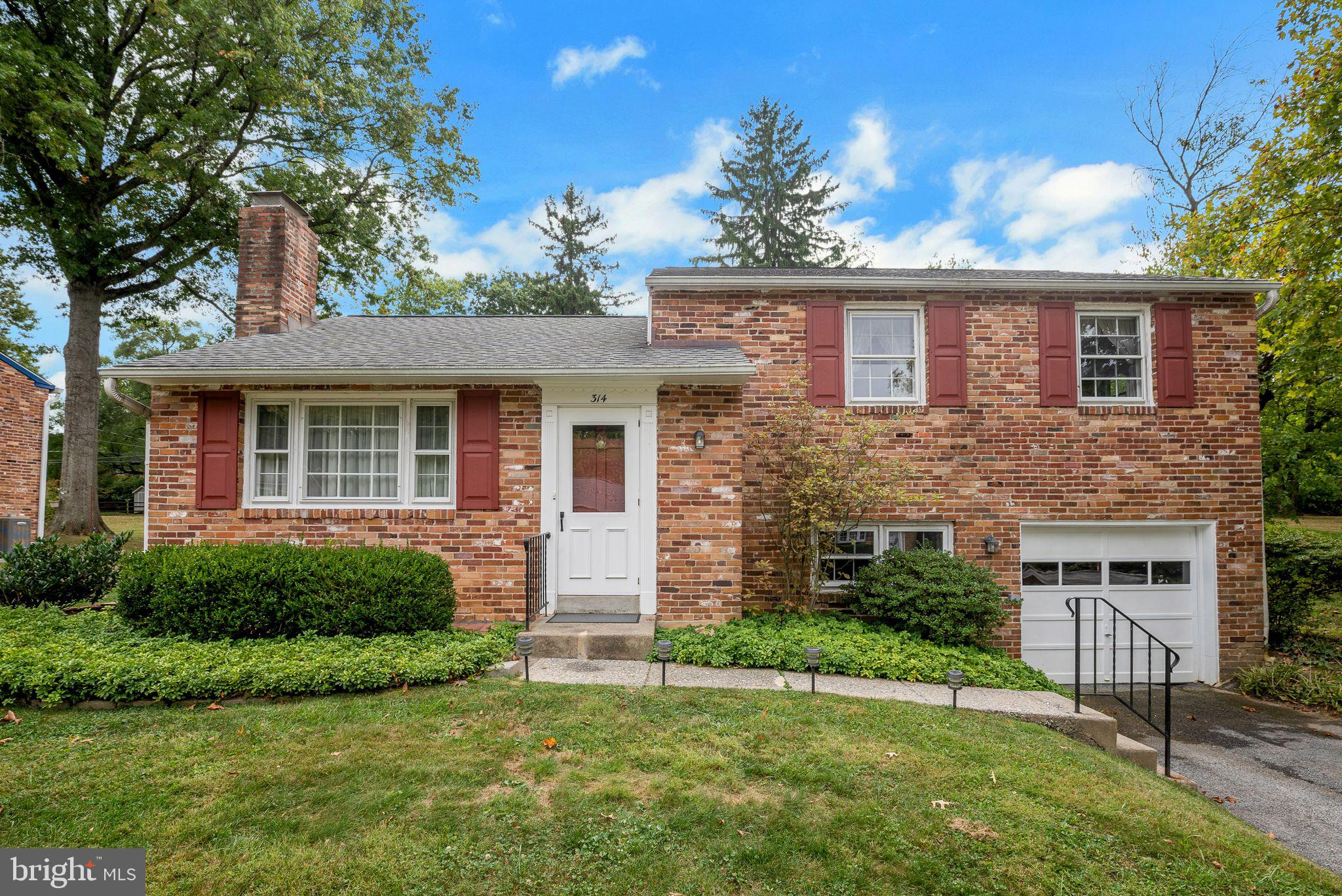 314 Spencer Road Devon, PA 19333 - Photo 1 of 37 Exterior Front