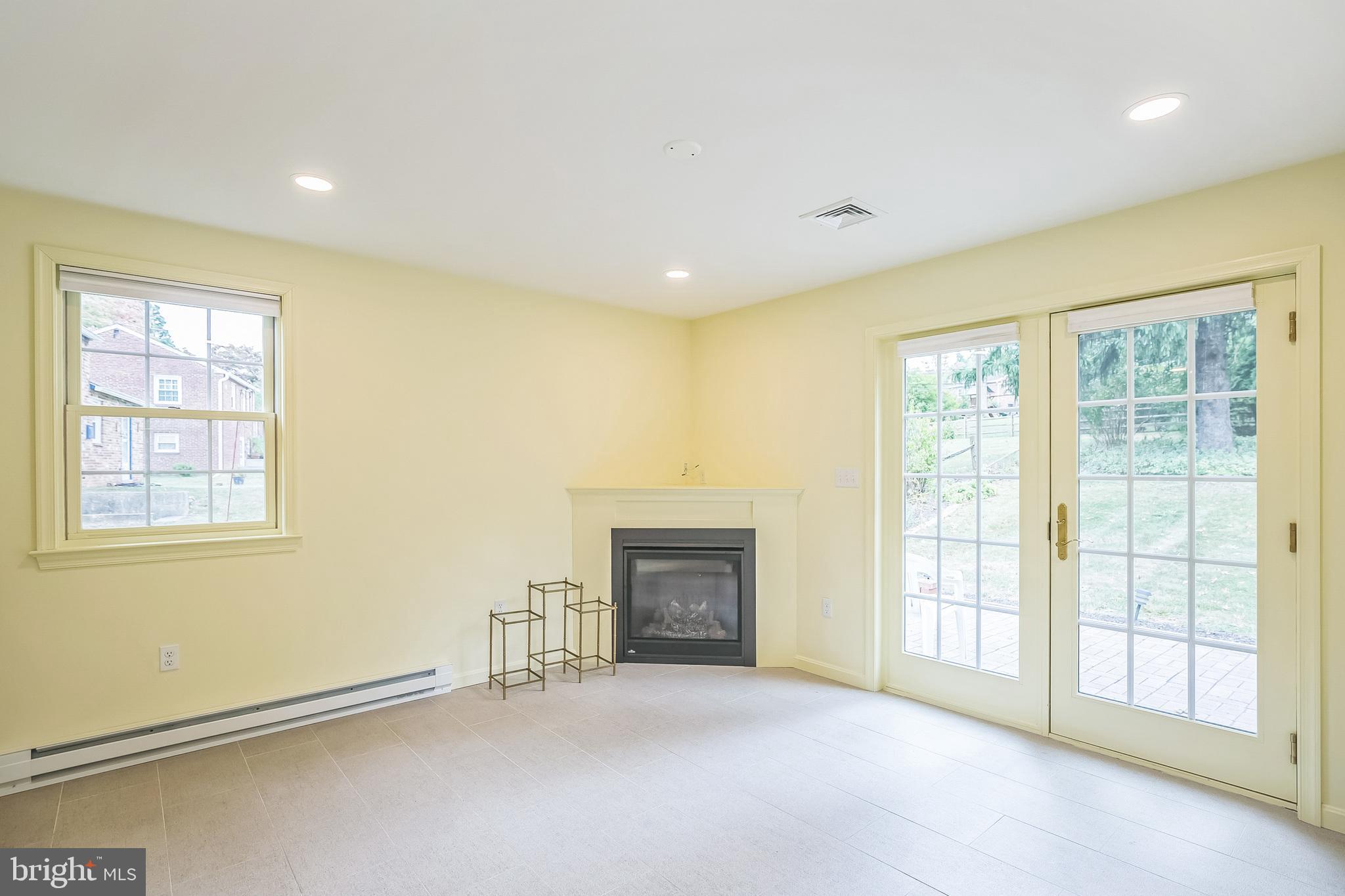 314 Spencer Road Devon, PA 19333 - Photo 17 of 37 Family Room