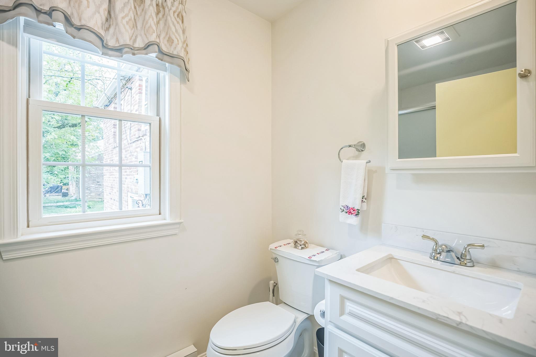 314 Spencer Road Devon, PA 19333 - Photo 18 of 37 Bathroom 1