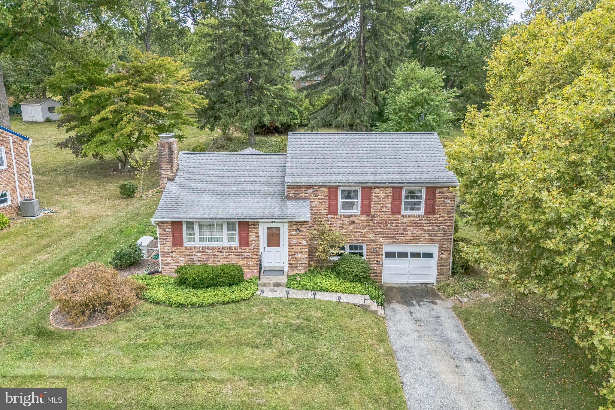 314 Spencer Road Devon, PA 19333 - Photo 34 of 37 Drone