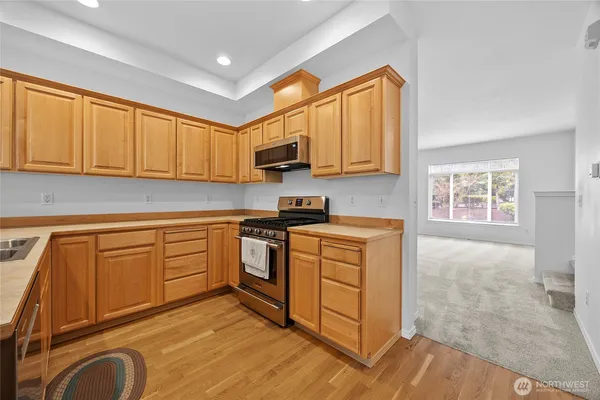 $515,000 | 5300 Glenwood Avenue, Unit R1, Everett, WA 98203