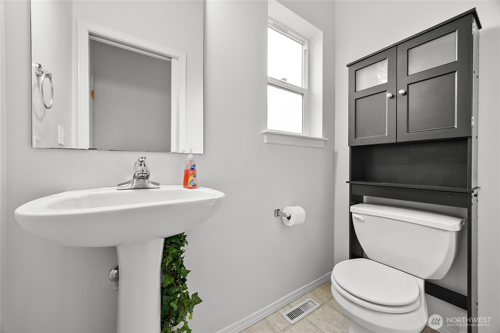 5300 Glenwood Avenue, Unit R1 Everett, WA 98203 - Photo 15 of 26