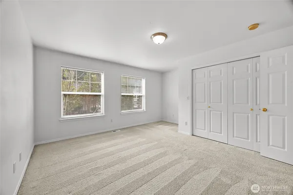 $515,000 | 5300 Glenwood Avenue, Unit R1, Everett, WA 98203