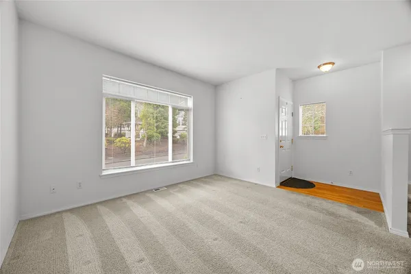 $515,000 | 5300 Glenwood Avenue, Unit R1, Everett, WA 98203