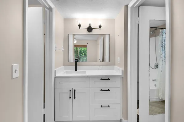$2,300 | 3266 Southeast Aster Lane, Unit H 246, Stuart, FL 34994
