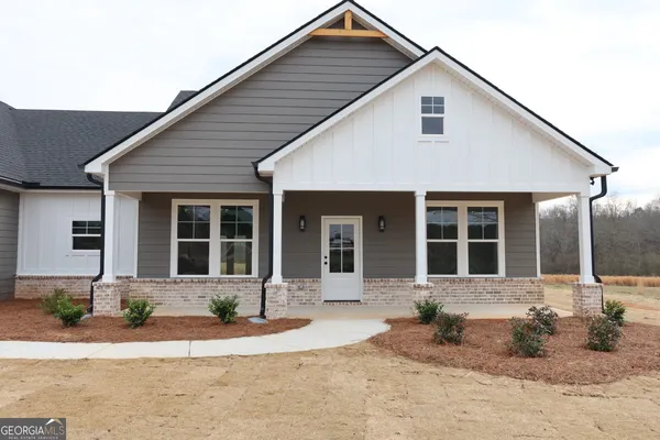 $449,999 | 1205 Rocky Creek Road, Hampton, GA 30228