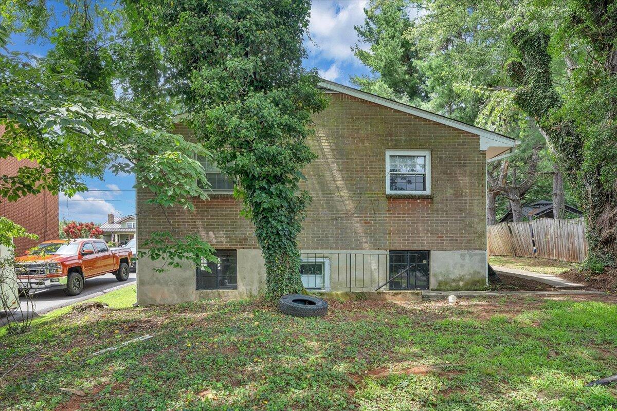 714 Academy Street Salem, VA 24153 - Photo 26 of 31 25-MIB09582