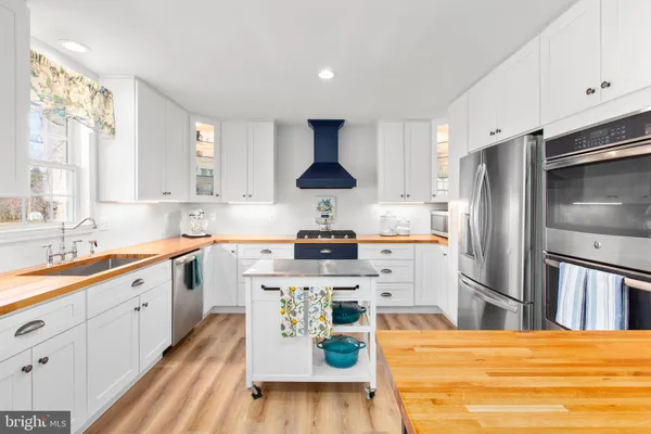 $379,900 | 28896 Horseshoe Road, Culpeper, VA 22701