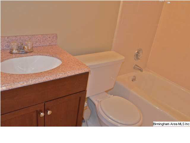 6207 Manchester Circle Pelham, AL 35124 - Photo 7 of 23