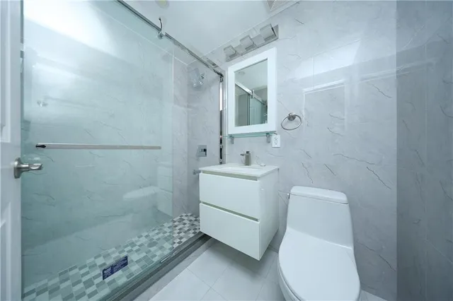 $933,000 | 643 5th Avenue, Unit 4D | Greenwood Heights