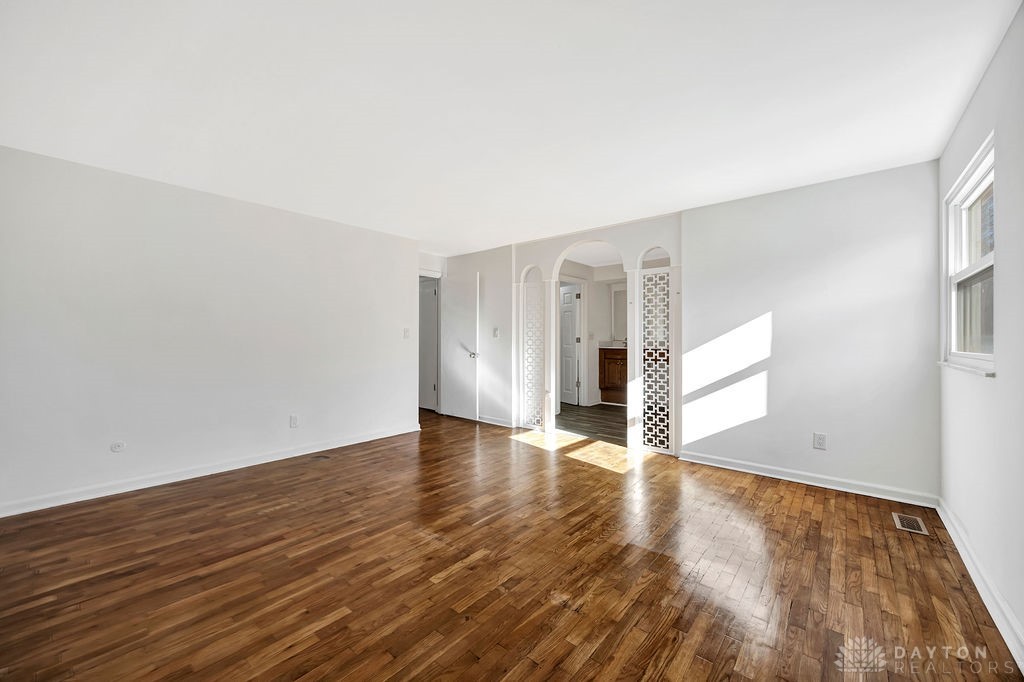 2400 Fox Run Road Dayton, OH 45459 - Photo 23 of 45 Gallery Image 23