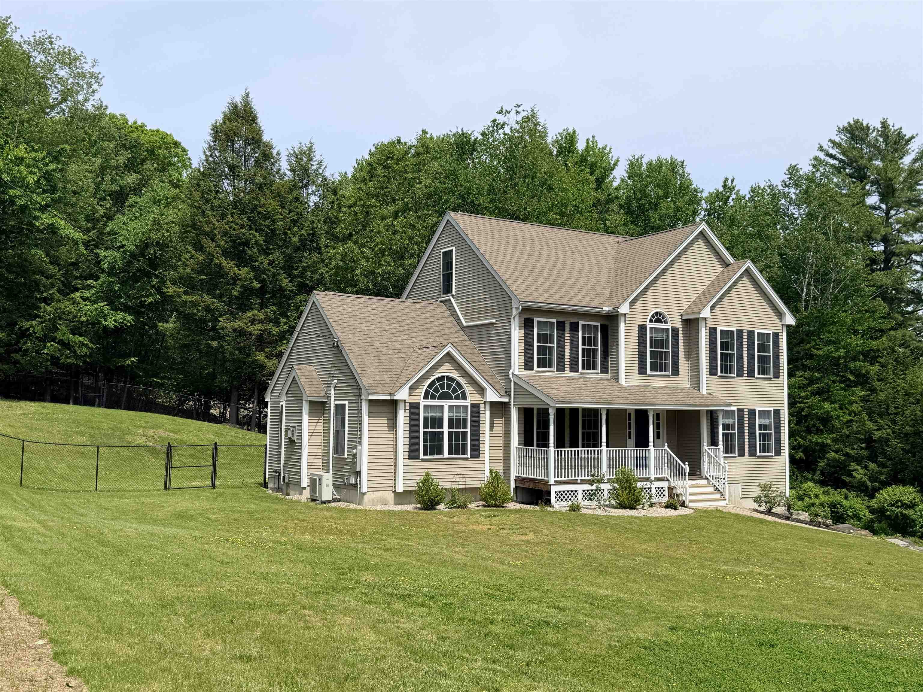 173 Oak Hill Road Barrington, NH 03825 - Photo 4 of 26