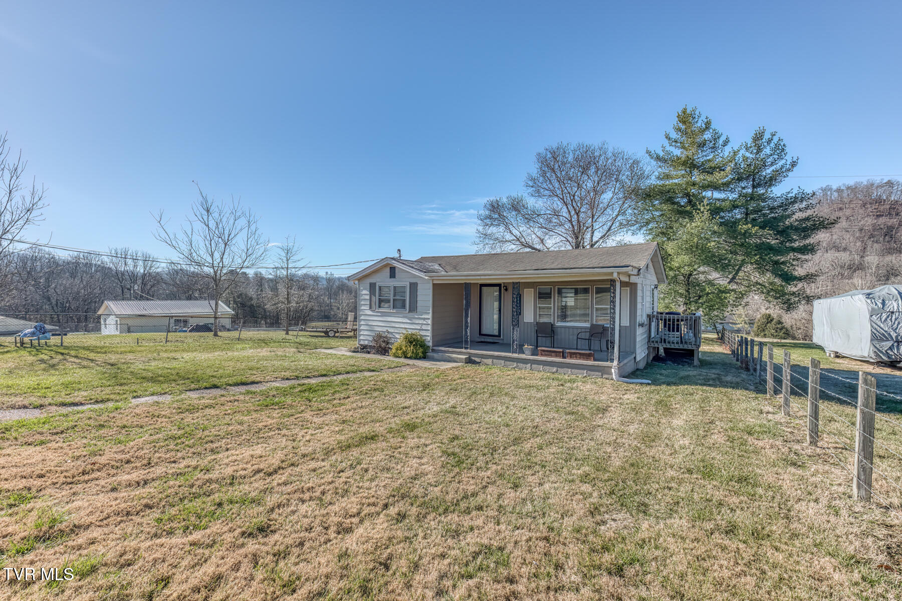 1120 Barber Road Bristol, TN 37620 - Photo 17 of 20 1120 Barber Rd-21