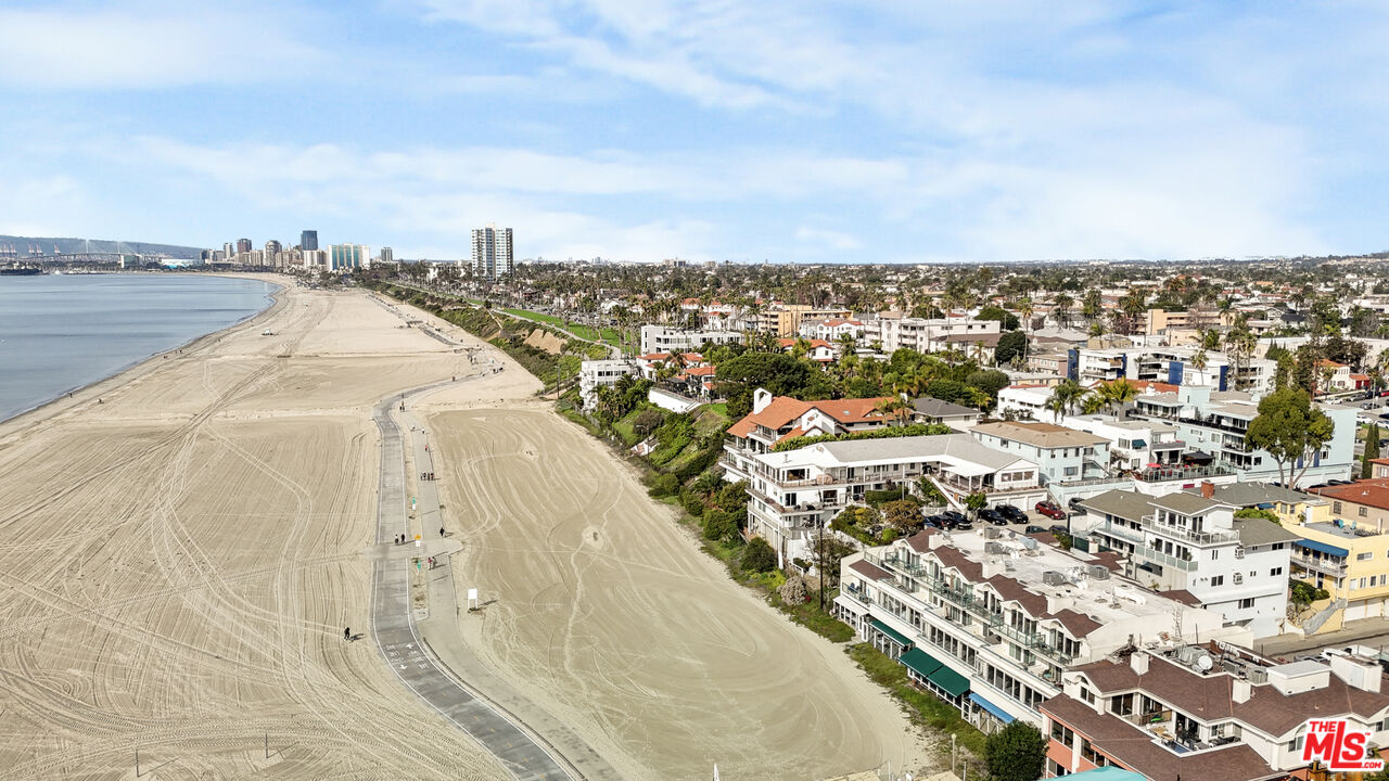 16 38th Place Long Beach, CA 90803 - Photo 15 of 50