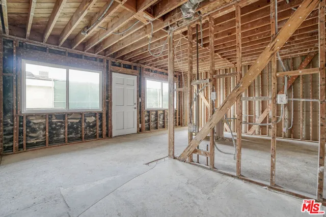 $3,900,000 | 16 38th Place, Long Beach, CA 90803