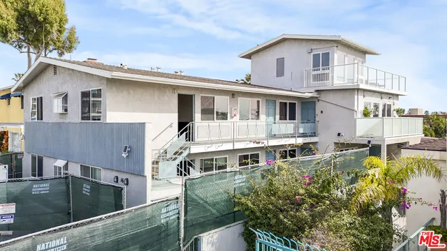 $3,900,000 | 16 38th Place, Long Beach, CA 90803