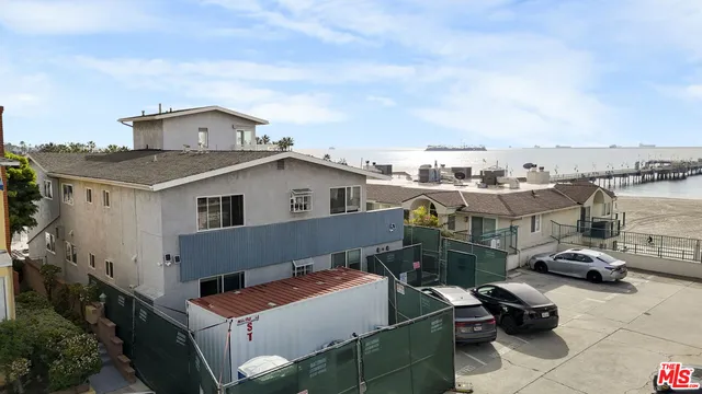 $3,900,000 | 16 38th Place, Long Beach, CA 90803