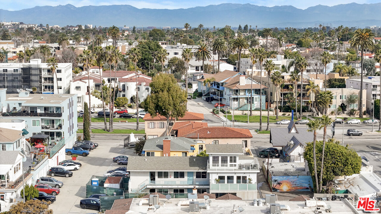 16 38th Place Long Beach, CA 90803 - Photo 6 of 50