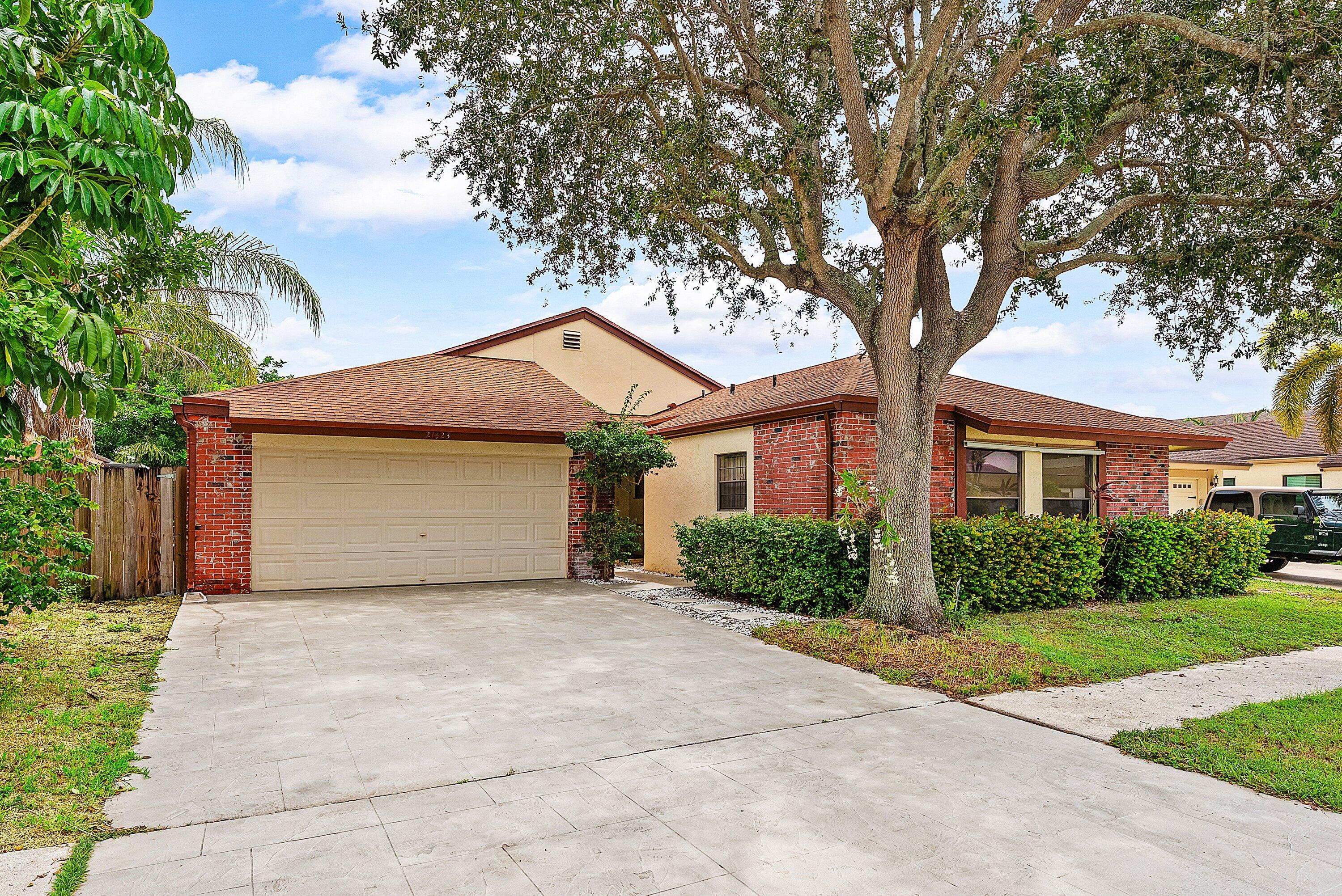 21423 Summertrace Circle Boca Raton, FL 33428 - Photo 1 of 47 001-21423SummertraceCircle-BocaRaton-FL-