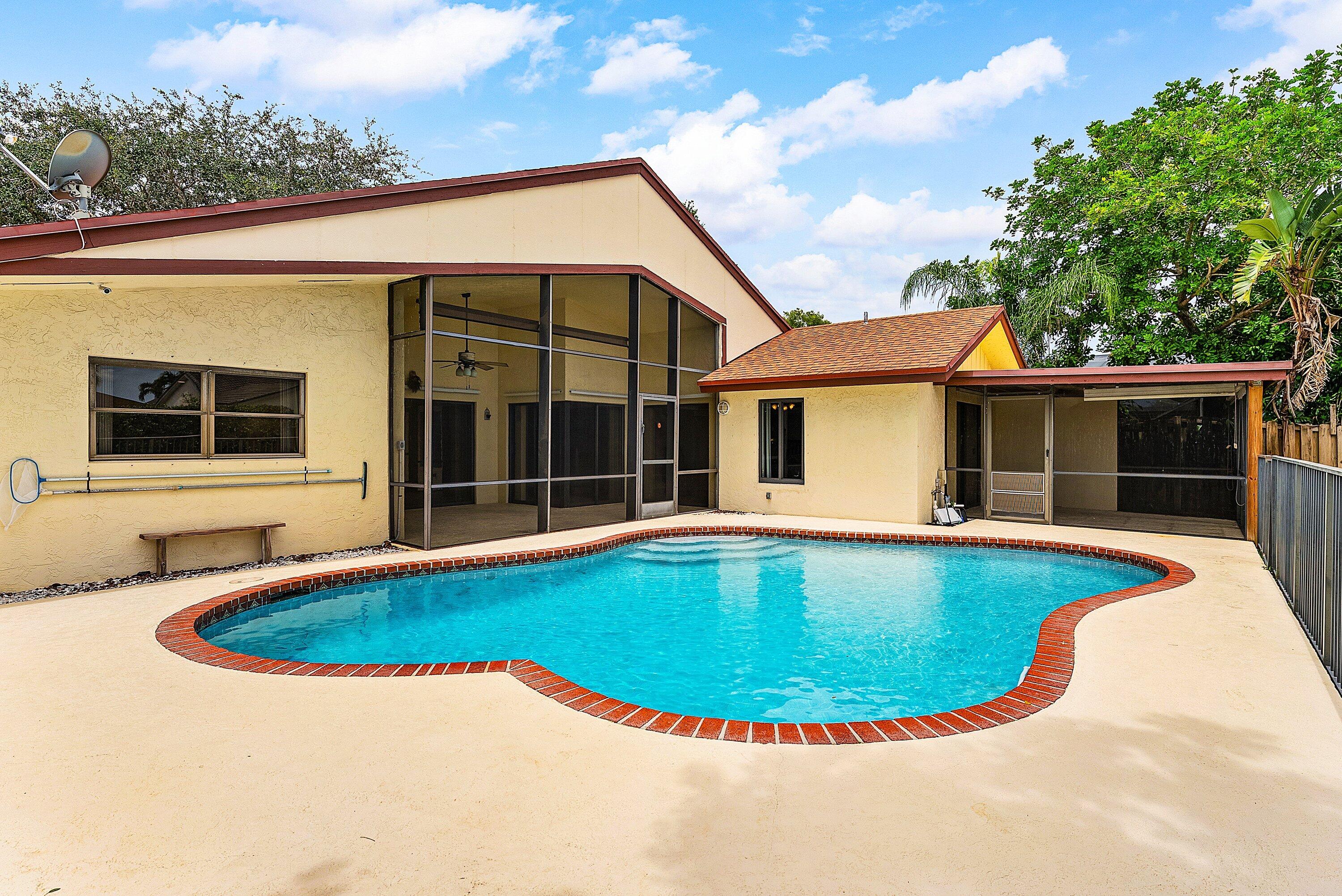 21423 Summertrace Circle Boca Raton, FL 33428 - Photo 3 of 47 033-21423SummertraceCircle-BocaRaton-FL-
