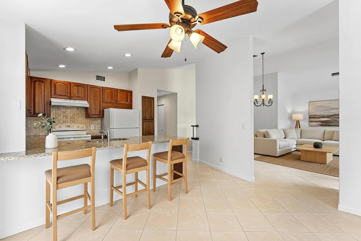 21423 Summertrace Circle Boca Raton, FL 33428 - Photo 4 of 47 KITCHEN