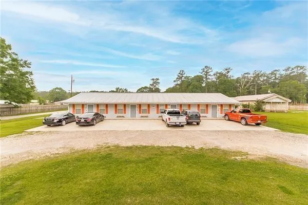$900 | 196 North La Russa Lane, Unit 3, Independence, LA 70443