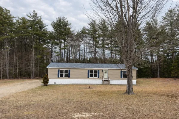 $289,900 | 252 Partridge Lane, North Haverhill, NH 03774