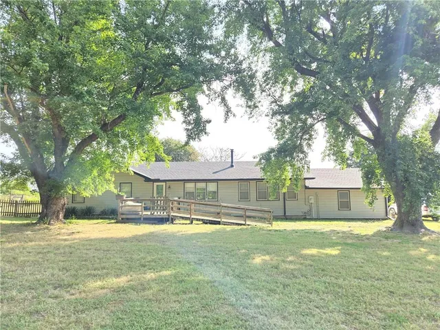 $310,000 | 2810 Cr 4350 N/a Coffeyville Ks 67337 N/a, Coffeyville, KS 67337