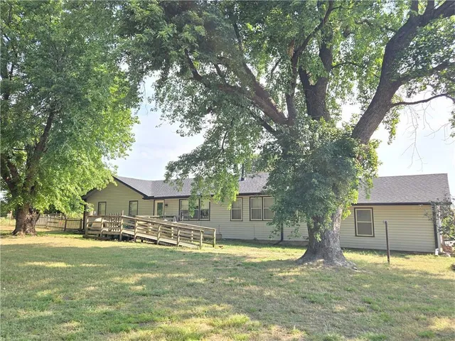 $310,000 | 2810 Cr 4350 N/a Coffeyville Ks 67337 N/a, Coffeyville, KS 67337