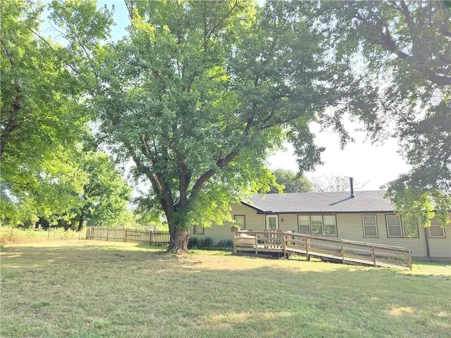 $310,000 | 2810 Cr 4350 N/a Coffeyville Ks 67337 N/a, Coffeyville, KS 67337