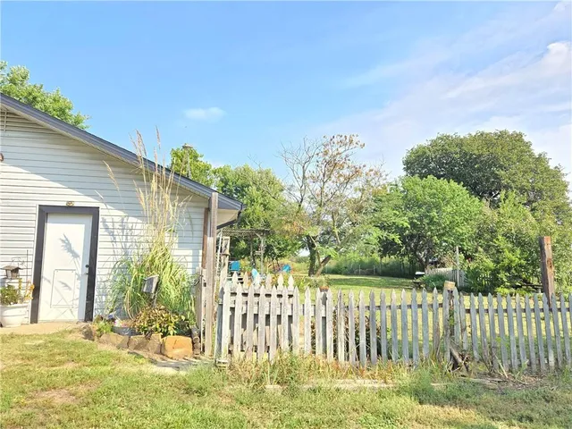 $310,000 | 2810 Cr 4350 N/a Coffeyville Ks 67337 N/a, Coffeyville, KS 67337